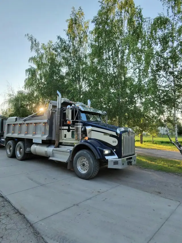 Dumptruck Driver Needed