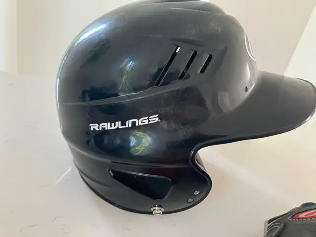 ÉQUIPEMENT DE BASEBALL a vendre, garçon 14 ans, 150$