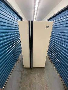 DOUBLE DOOR REFRIGERATOR