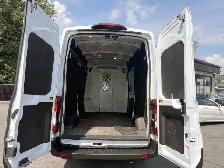 2024 Ford Transit Cargo Van T-350 toit surélevé PA 148 po PNBV d - Photo 16