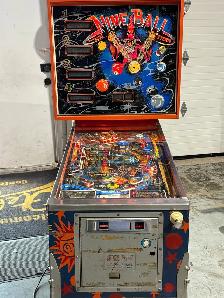 Stern Nine Ball Pinball Machine - Rare, Mostly Working - Photo 10