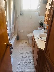 Appartment maison a louer avec cour et garage - Photo 7