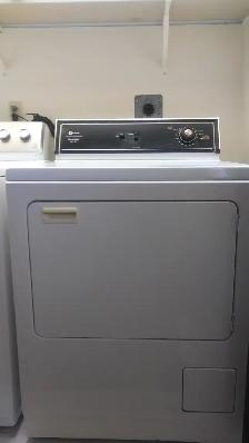 Maytag Centennial Commercial-Tech Washer & Heavy Duty Gas Dryer - Photo 2