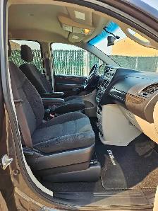 2016 Dodge Grand Caravan SE 3.6L V6 - Photo 7
