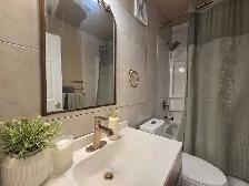 WEST EDMONTON 3 BED 2 BATH TOWNHOUSE w Huge YARD! - Photo 9