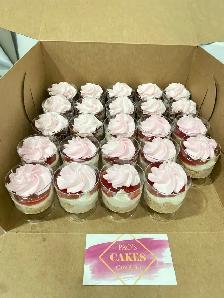 Rosettes cakes, Floral cakes , custom cakes GTA - Photo 4