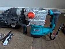 New 1 1/4" Heavy Duty Rotary Hammer Drill For Sale - Photo 7