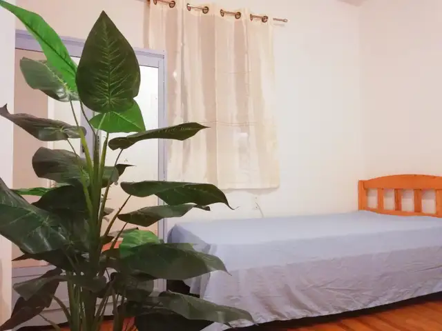 Move In Right Now!