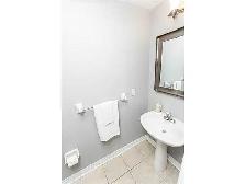 ROOMS FOR RENT: Niagara College Niagara on the Lake Glendale - Photo 3