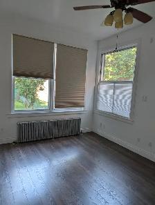 Large Victorian 2 bedroom - Photo 19