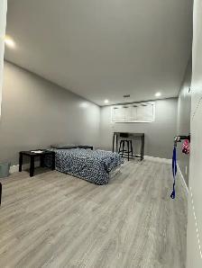RoomForRent, KingswayMall, RoyalAlex, NAIT, McEwan, DowntownArea - Photo 2