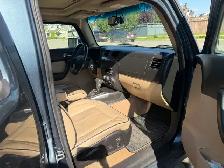 Selling my 2006 Hummer H3 4x4 with low 190,102kms on it - Photo 6