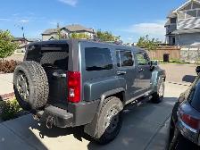 Selling my 2006 Hummer H3 4x4 with low 190,102kms on it - Photo 9