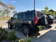 Selling my 2006 Hummer H3 4x4 with low 190,102kms on it - Photo 10
