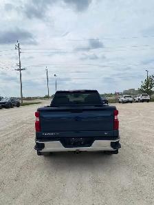 2023 Chevrolet Silverado LT - Photo 7
