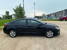 2020 Hyundai Elantra Preferred - Photo 2