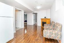 2 bedroom Basement available from 1st Sep @ Hurontario & William - Photo 7