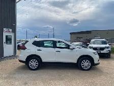 2018 Nissan Rogue S - Photo 4