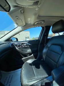 2017 Infiniti QX30 - Photo 12