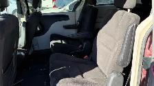 2015 Chrysler Town & Country Touring - Photo 7