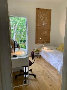 Chambre meublée avec balcon privé - Verdun - 650$ tout inclus