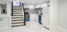 Beautiful 2 Bed, 2 Bath Lower Unit | 860 Sq. Ft. | 2 Parking - Photo 2