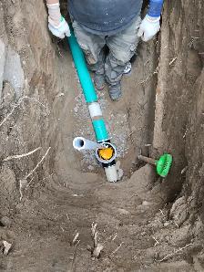 WET BASEMENT SUMP PUMP BACKWATER VALVE TORONTO ROUGH IN WASHROOM - Photo 4