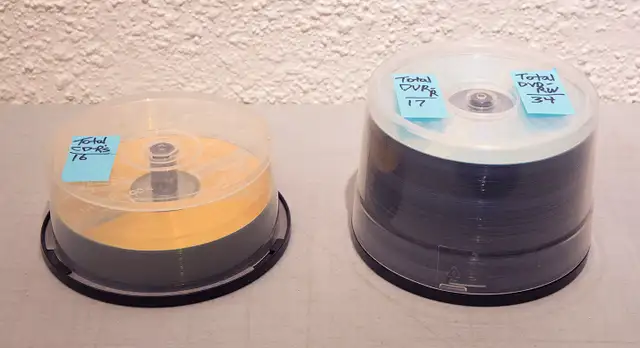 Blank CD-R / DVD-R / DVD-RW Discs in Spindle Cases (New)
