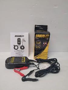 (B1270) Charge It by Solar 4502 Battery Charger/maintainer