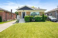 Main Floor 3 bed unfurnished - $2550 Sep 1