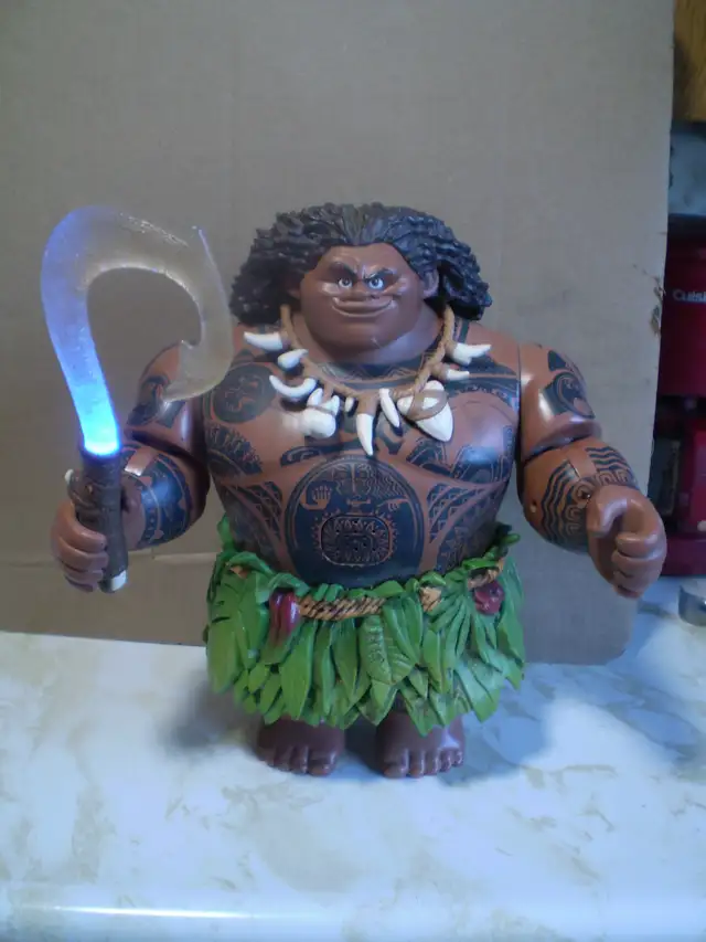 DISNEY  MAUI DOLL FROM MOANA MOVIE-LIGHTED HOOK-USED-WORKS-$25