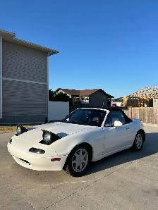 1990 Mazda Miata MX-5 MINT