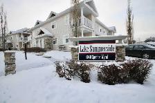 2BR-2Bath townhouse at Beautiful Lake Summerside Edmonton