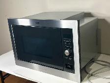 AEG MicroMat-Duo Built-In Microwave/Grill - Tested Working