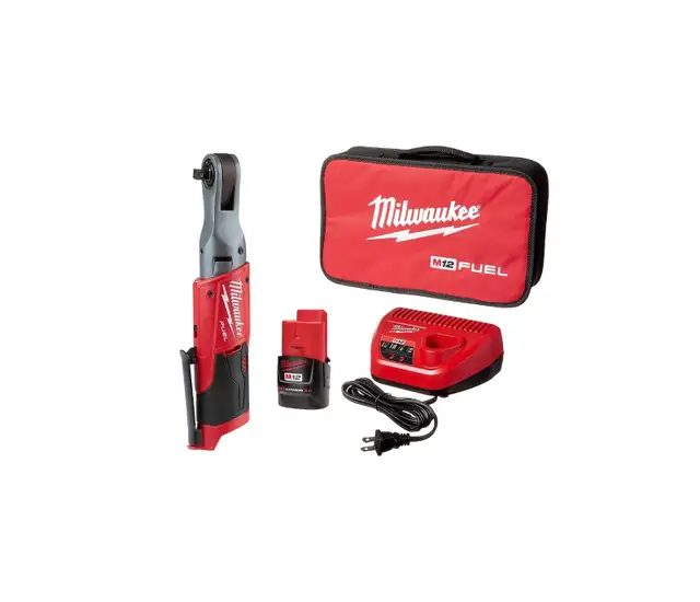 New! Milwaukee M12 Fuel 1/2' Ratchet with 2.0A Battery & Charger