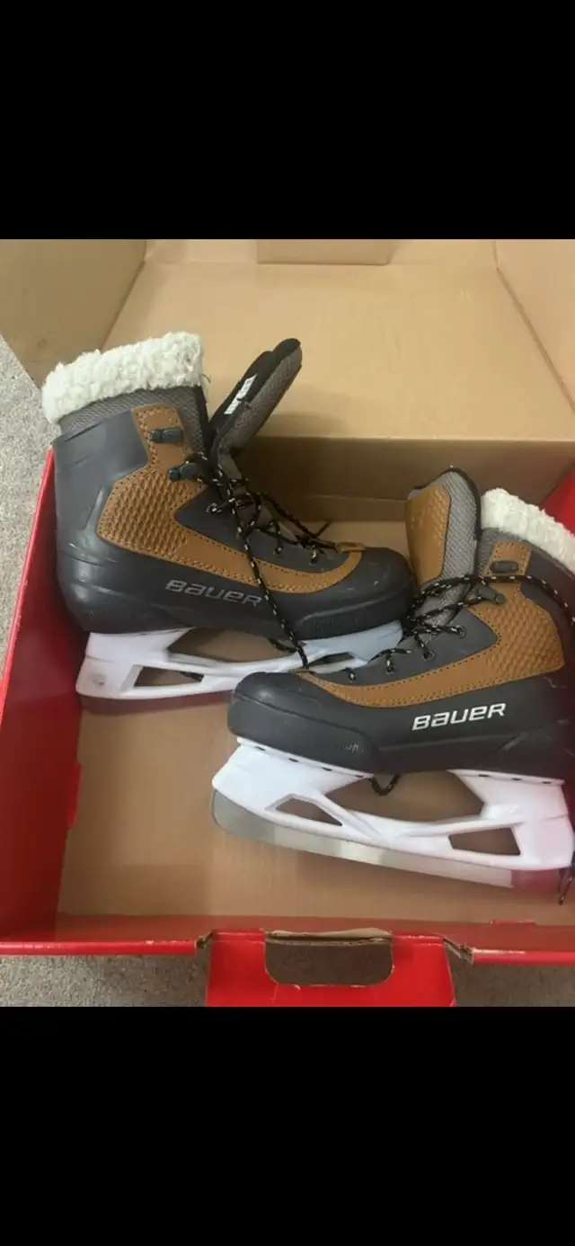 Bauer Whistle skates