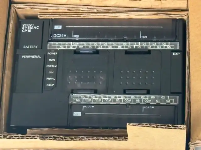 Omron CP1E-N30DR-D PLC Programmable Controller - New