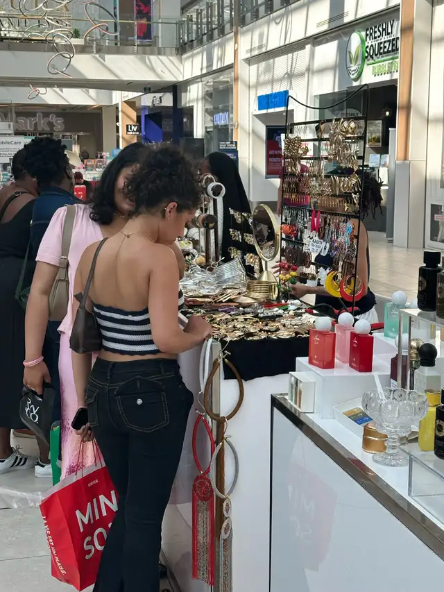 vendors wanted back to school market