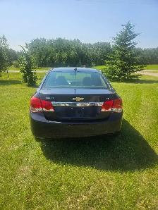 Chevy Cruze LT - Photo 4