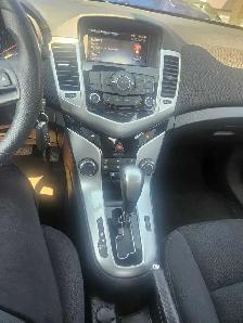 Chevy Cruze LT - Photo 7