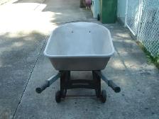 Contractors style wheelbarrow,, dual wheels, rear wheels, used - Photo 4