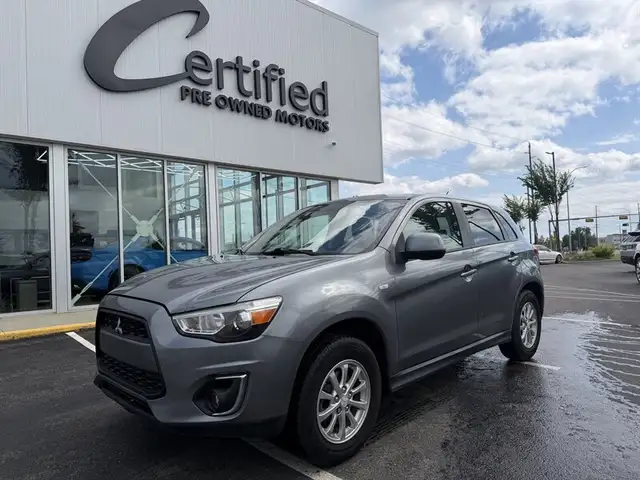 2015 Mitsubishi RVR SE