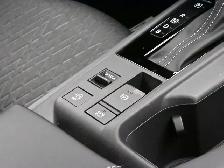 2026 Nissan Sentra SV PREMIUMÂ Package DEMO SALE - SAVE $$ - C - Photo 29
