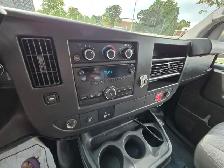2014 Chevrolet Express RWD 2500 155' - Photo 10