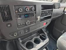 2014 Chevrolet Express RWD 2500 155' - Photo 11