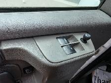2014 Chevrolet Express RWD 2500 155' - Photo 12