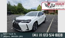 2025 Lexus UX 300h - Photo 2