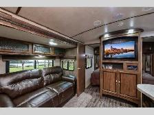 2017 Cruiser Radiance Ultra Lite 28QD - Photo 5
