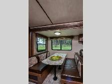 2017 Cruiser Radiance Ultra Lite 28QD - Photo 8