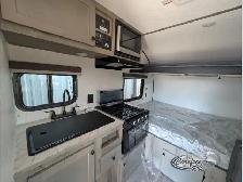 2027 Sunset Park RV Sunlite 16BH - Photo 6